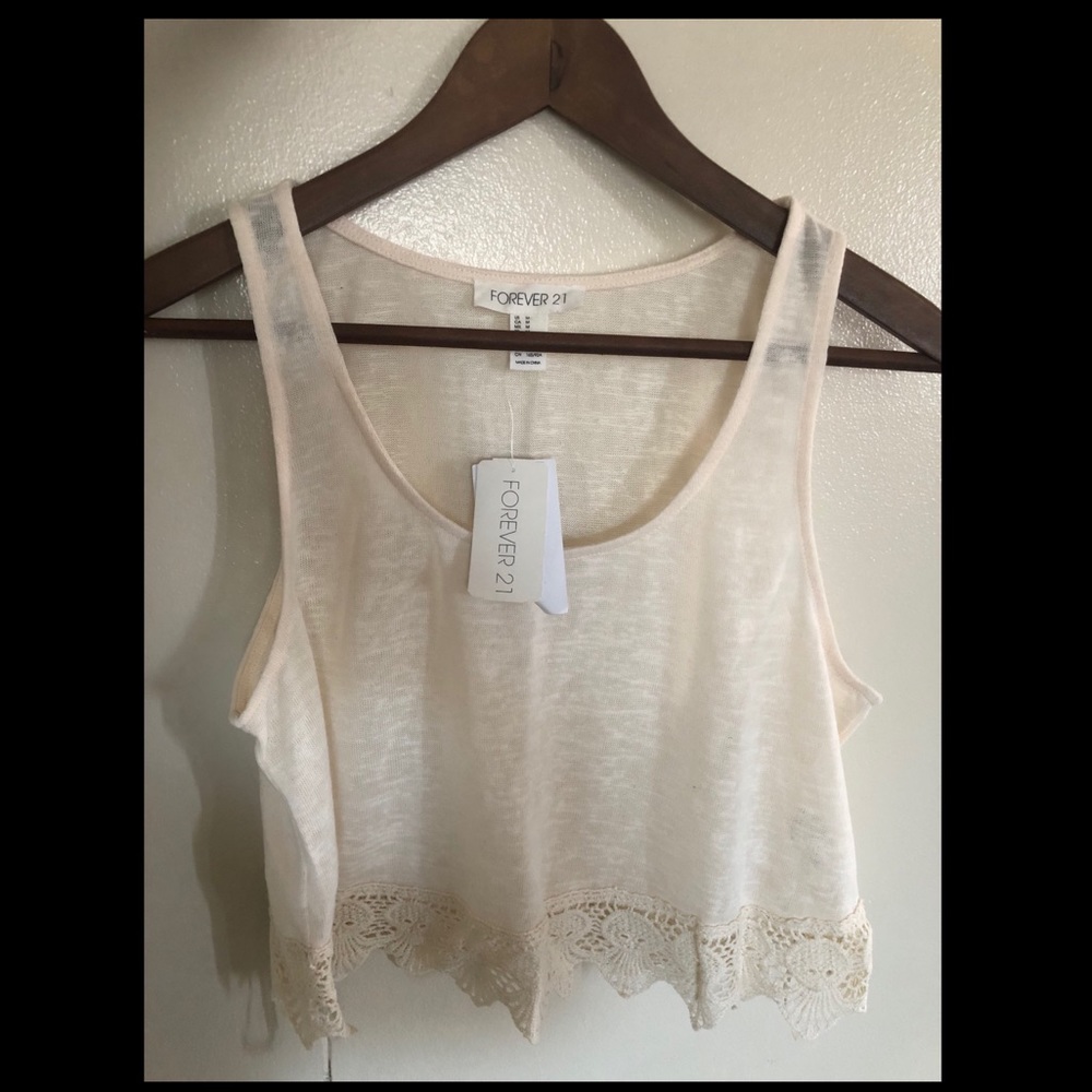 Crop top